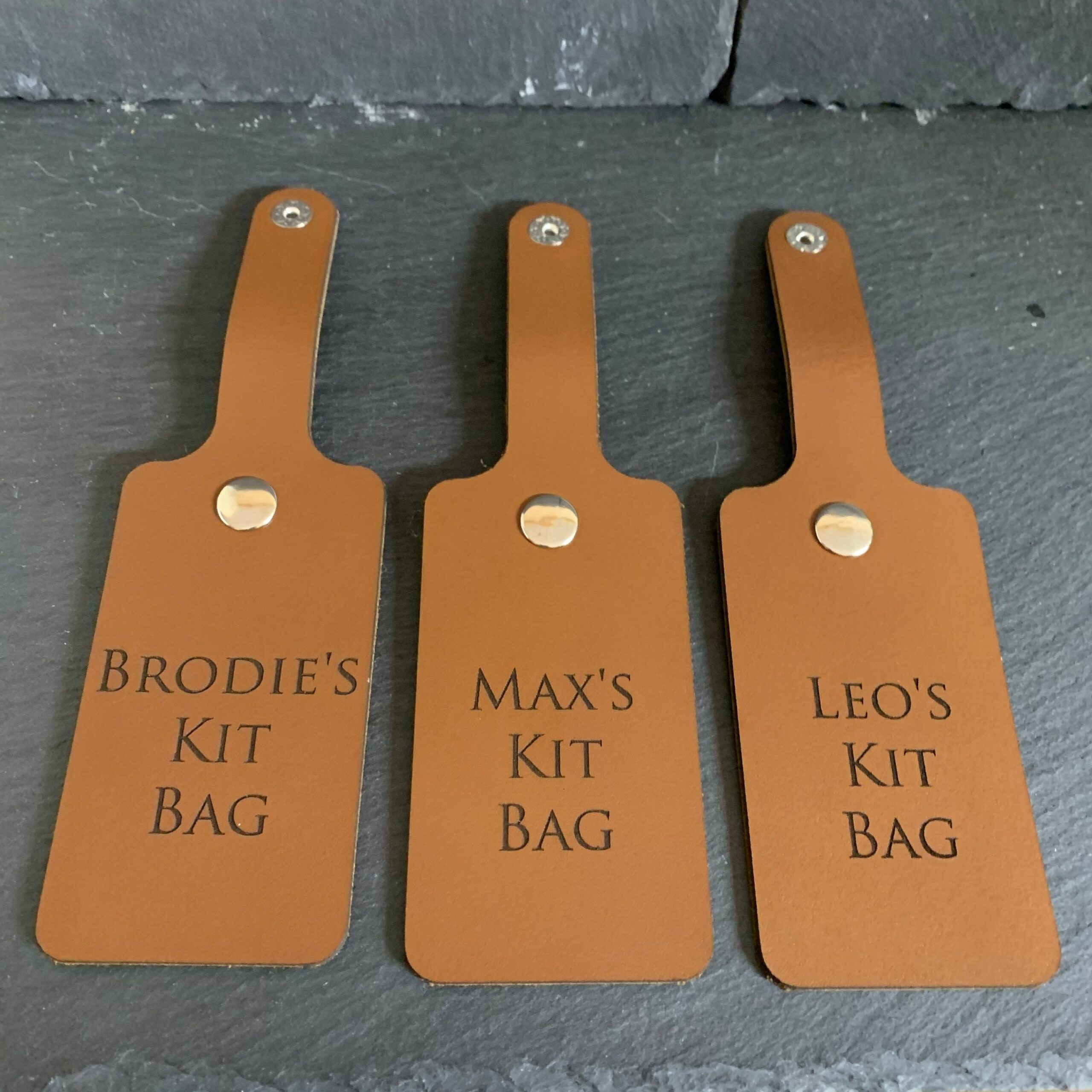 Personalised engraved leather luggage / bag tag with metal popper fastener - Image 3