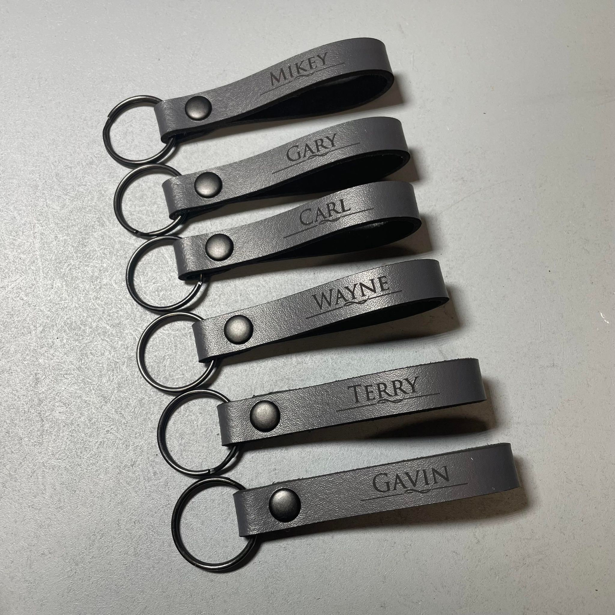 Best Man/Groomsman/Bridesmaid/Bridal party personalised gift - Engraved Leather Keyring - Various Colours - Image 8
